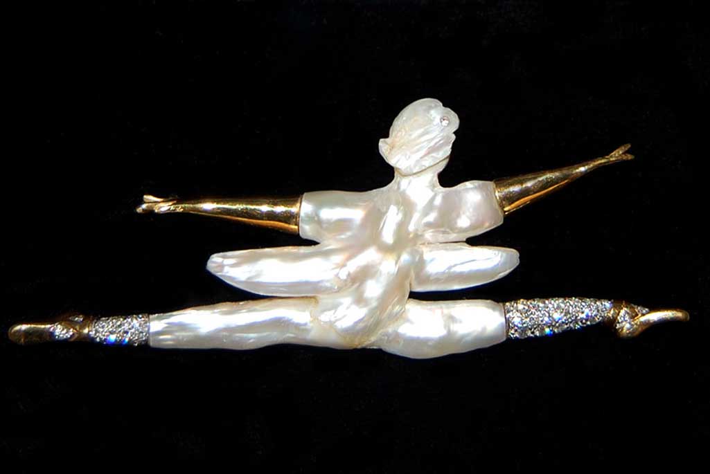 The Pearls and Shells of Qatar