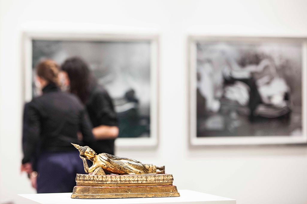 The art of lying down