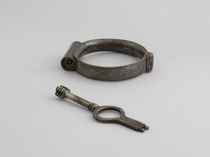 Ankle iron inscribed ‘Deverall Corn street Bristoll, 1733’, and key. The Bryan Collection, Lake Bluff, Illinois.