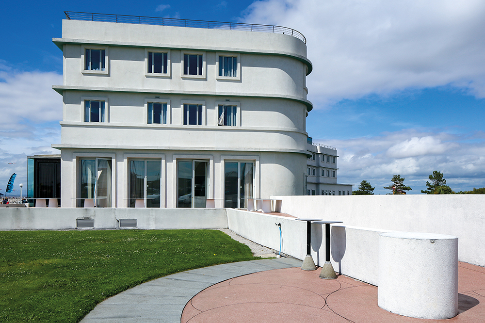 ‘The work of a lifetime’ – Interwar by Gavin Stamp, reviewed