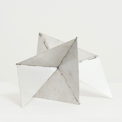 Bicho Caranguejo (1959), Lygia Clark.