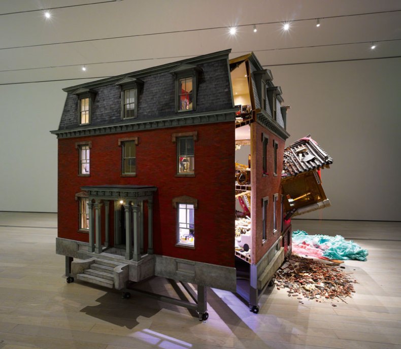 Fallen Star 1/5 (2008–09), Do Ho Suh. Photo: Jeon, Taegsu; Courtesy the artist and Lehmann Maupin Gallery, New York/Hong Kong, and Victoria Miro Gallery, London; © Do Ho Suh