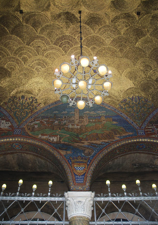 The Chapel of St Andrew and the Saints of Scotland, Westminster Cathedral, designed by Robert Weir Schultz and completed in 1915.