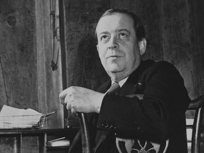 The Finnish art historian Tancred Borenius (1885–1948), photographed in his office in 1940. Photo: William Vandivert/Getty Images