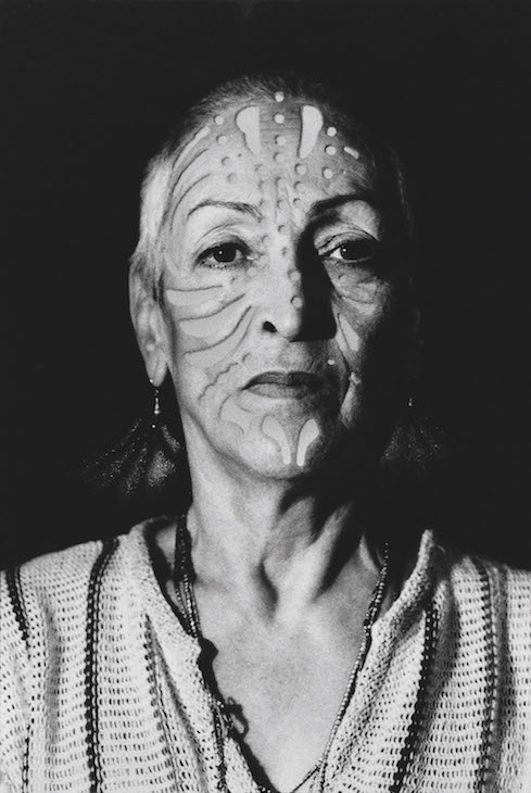 Porträt mit Tätowierung (Portrait with tattoo) (1980), Méret Oppenheim. Private collection