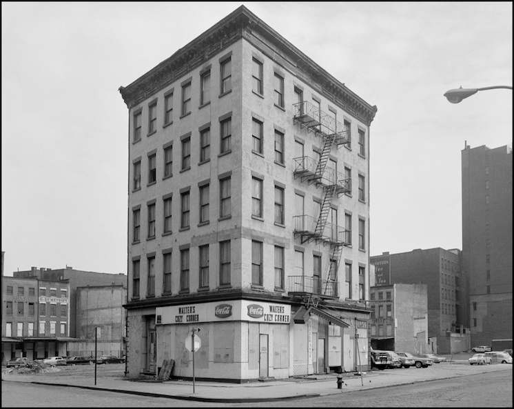 79 Park Place, from the series The Destruction of Lower Manhattan (1967), Danny Lyon. Courtesy the artist and Magnum Photos; © DannyLyon/ Magnum Photos