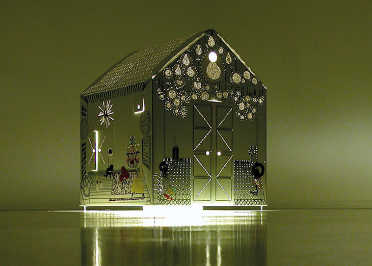 Domestic space made strange