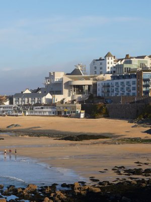 Tate St Ives by Jamie Fobert Architects. Photo © Hufton+Crow