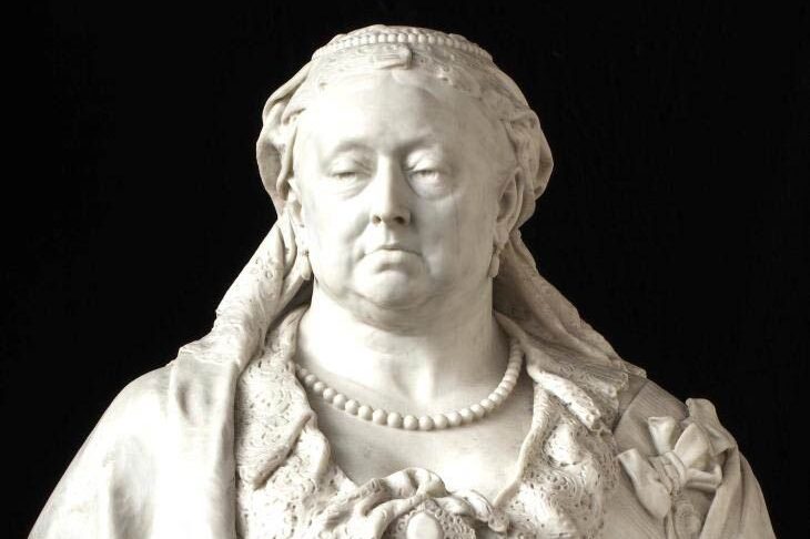 Queen Victoria (1887–89), Sir Alfred Gilbert.