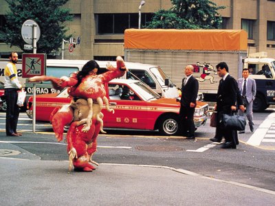 Sorry for suffering – You think I’m a puppy on a picnic? (1990), Lee Bul. Twelve-day performance at Kimpo Airport, Narita Airport, downtown Tokyo and Dokiwaza Theater.