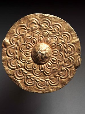 Pectoral disc (19th century), Ghana, Asante peoples