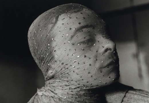 Gary Indiana Veiled (1981), Peter Hujar.