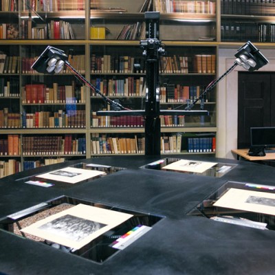 The Replica scanner developed by Factum Arte, currently digitising the photographic library of the Fondazione Giorgio Cini in Venice. Photo: Matteo De Fina; courtesy Fondazione Giorgio Cini