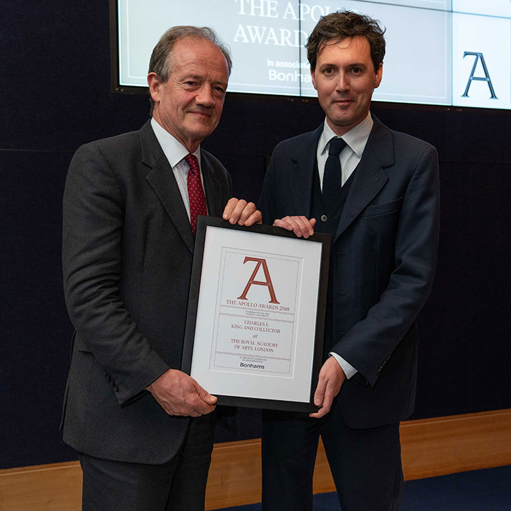 Desmond Shawe-Taylor and Per Rumberg accepting the Exhibition of the Year award for ‘Charles I: King and Collector’ at the Royal Academy, London.