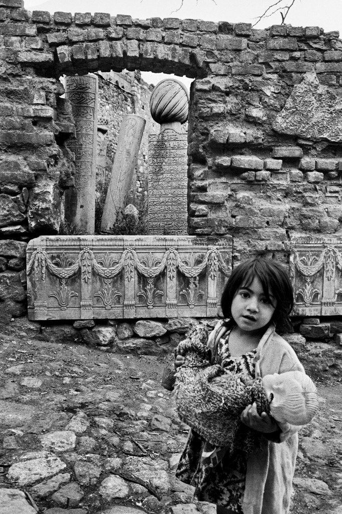 Zeyrek, Ottoman graves, Istanbul, 1957, Ara Güler. Courtesy Ara Güler Museum