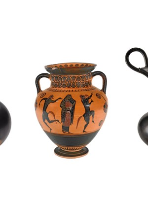 Left: Untitled, 1988, Magdalene Odundo. Middle: Black figure neck amphora with Ariadne dancing with satyrs, 550-540BC. Fitzwilliam Museum, Cambridge. Right: Untitled, 1989, Magdalene Odundo.