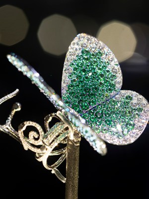 ‘Papillon’ ring designed by G (Glenn Spiro).
