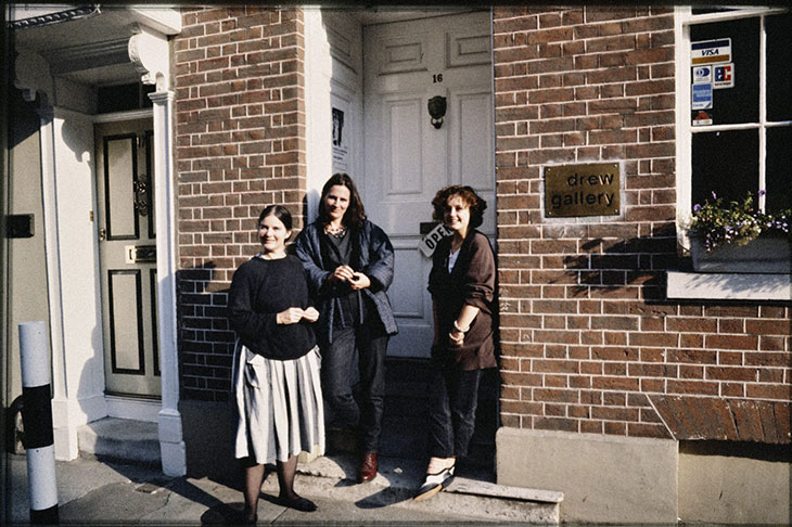 Sandra Drew, Maryrose Sinn and Caroline Douglas outside Drew Gallery, 1986