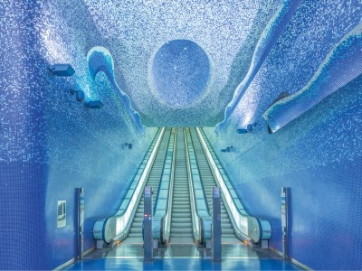 Toledo metro station in Naples, designed by Oscar Tusquets Blanca.