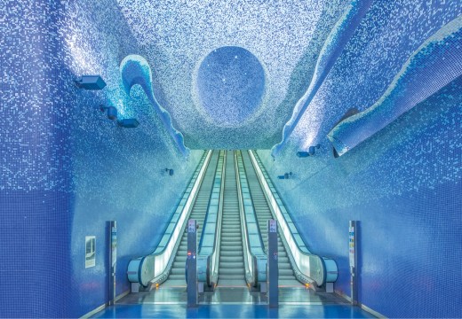 Toledo metro station in Naples, designed by Oscar Tusquets Blanca.