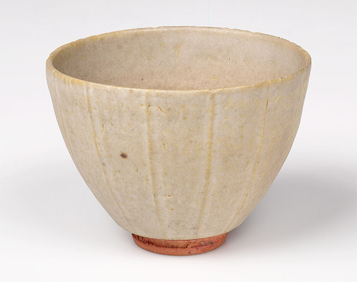 Bowl (c. 1934), Katharine Pleydell-Bouverie.