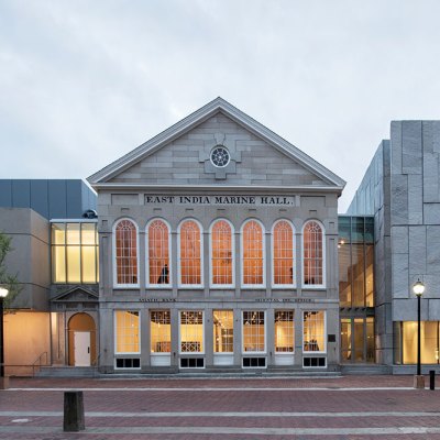 The Peabody Essex Museum in 2019 with its new wing designed by Ennead Architects on the right