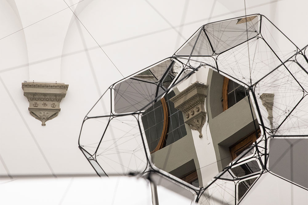 Spiders and soaring sculptures – Tomás Saraceno in Florence