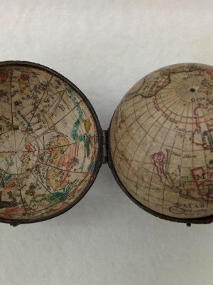 ‘Pocket’ terrestrial globe (1679), Joseph Moxon.