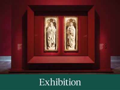 Installation view showing St John the Baptist and the Evangelist from the Ghent Altarpiece (1432) by Jan and Hubert van Eyck, MSK Ghent, 2020.
