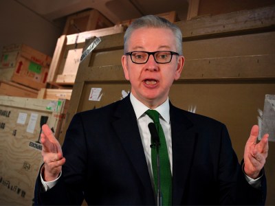 Michael Gove: Leon Neal/Getty Images; Background: Peter Macdiarmid/Getty Images for Barbican Art Gallery