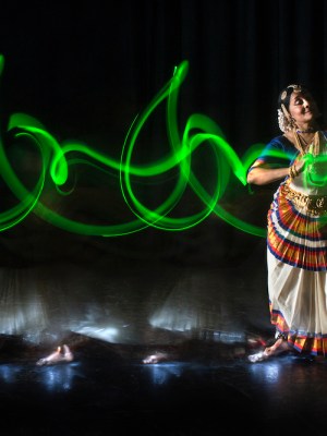 Rashmi Sudhir, Mohiniattam, from Bhangra Lexicon (2021), Hardeep Sahota.