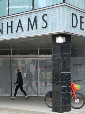Requiem for a dream: a shuttered Debenhams on Oxford Street, March 2021.