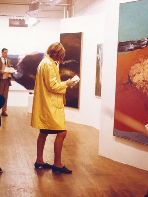 Installation view of ‘Painting & Sculpture of a Decade 54–64’, designed by Alison and Peter Smithson at the Tate Gallery, London, 1964.