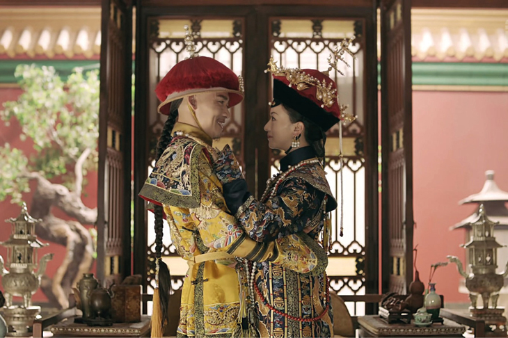 Still from Story of Yanxi Palace (2018), with the empress wearing a replica of a fengguan (phoenix crown) now in the Palace Museum, Beijing.