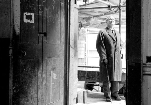 Raymond Erith inspecting work in progress at 10 Downing Street in 1962.