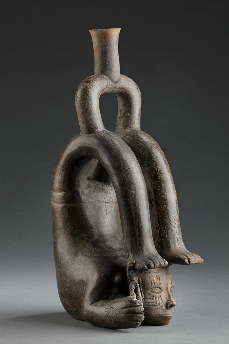 Pottery vessel in the shape of a contorted body (1200–500 BC), Cupinisque, Peru.