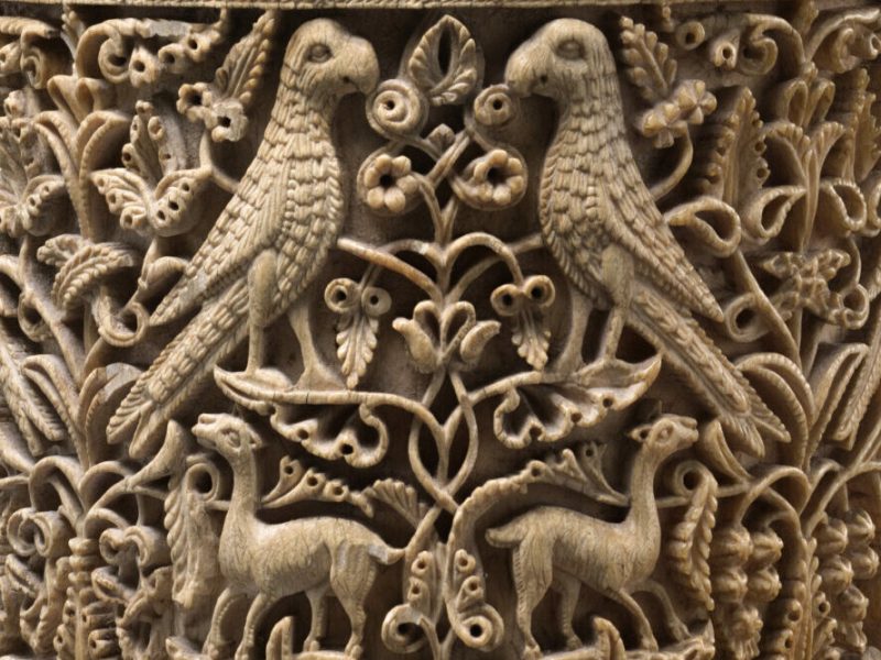 Pyxis (c. 950–975), Córdoba. Metropolitan Museum of Art, New York.