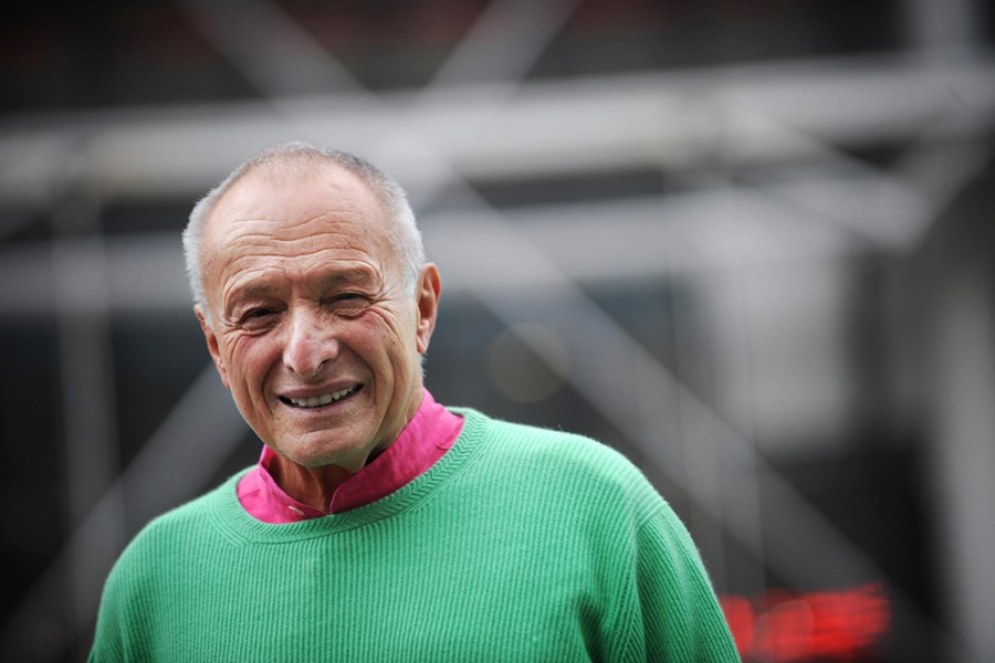 Richard Roger in front of the Centre Pompidou in Paris in November 2007.