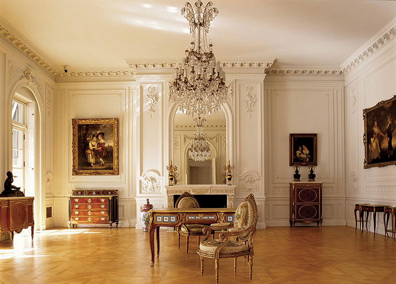 The Large Drawing Room at The Huntington Art Library