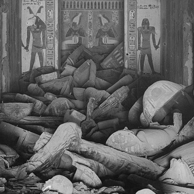 tomb-raiding
