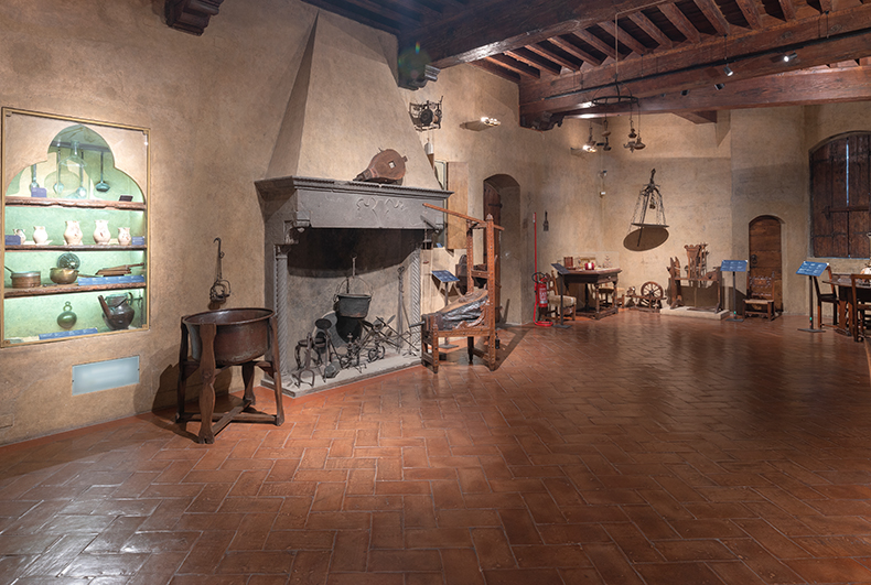 The kitchen at the Palazzo Davanzati. 