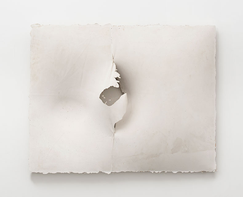 Untitled (1986), Maria Bartuszová.