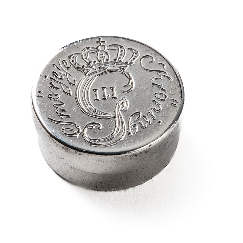 Silver coronation ointment box