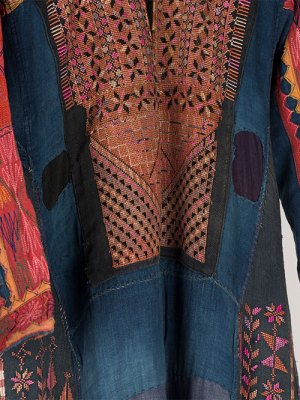 Everyday dress from Gaza or Hebron (detail; 1935–40). Courtesy the Palestinian Museum; photo: Kayané Antreassian