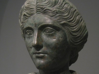 Bust thought to depict a daughter of Marcus Aurelius (c. 160–80). Photo: Daderot/Public domain via Wikimedia Commons