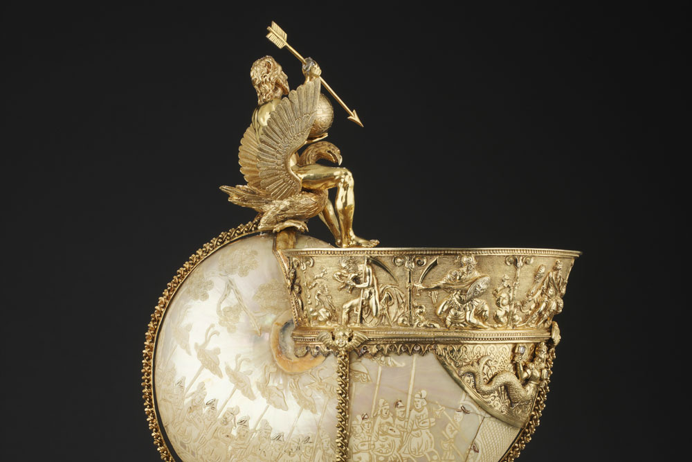 Shelling out for luxury in the 16th century