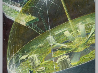 Four things to see: Living in space
