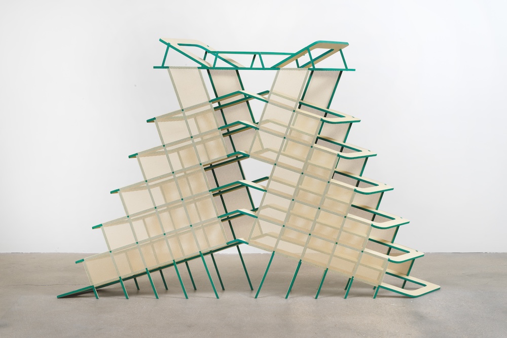 The dimension-defying cool of Diane Simpson